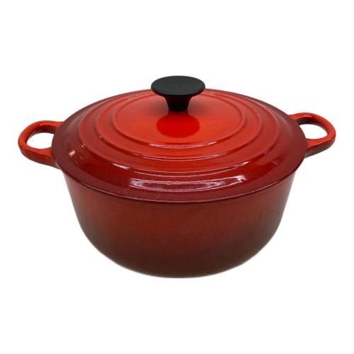 LE CREUSET (ルクルーゼ) 鍋