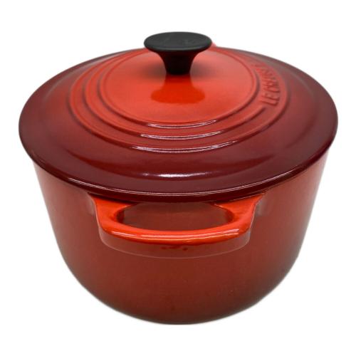 LE CREUSET (ルクルーゼ) 両手鍋 レッド