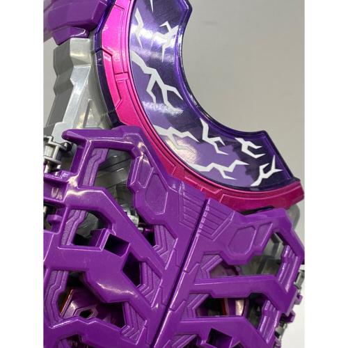 仮面ライダーギーツ (カメンライダーギーツ) 変身ベルト DXデザイアドライバー＆ゾンビレイズバックル＆レイズバックルホルダー 仮面ライダー