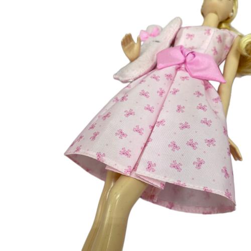 IT'S AGIRL BARBIE COLLECTOR バービー人形