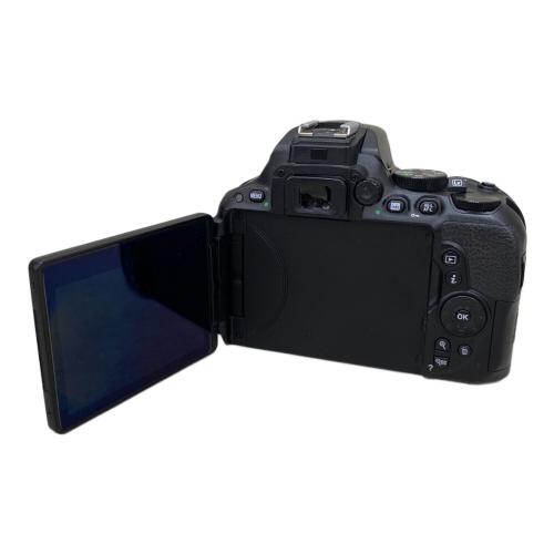 Nikon (ニコン) 一眼レフカメラ D5500 レンズ装着部割れ有