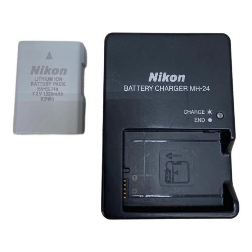 Nikon (ニコン) 一眼レフカメラ D5500 レンズ装着部割れ有