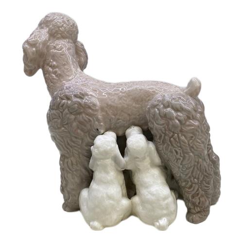 LLADRO (リヤドロ) プードルのお母さんと一緒（Poodle with Puppies） 1257