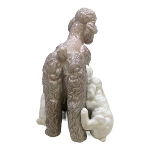 LLADRO (リヤドロ) プードルのお母さんと一緒（Poodle with Puppies） 1257