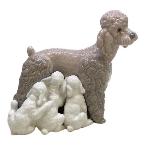 LLADRO (リヤドロ) プードルのお母さんと一緒（Poodle with Puppies） 1257