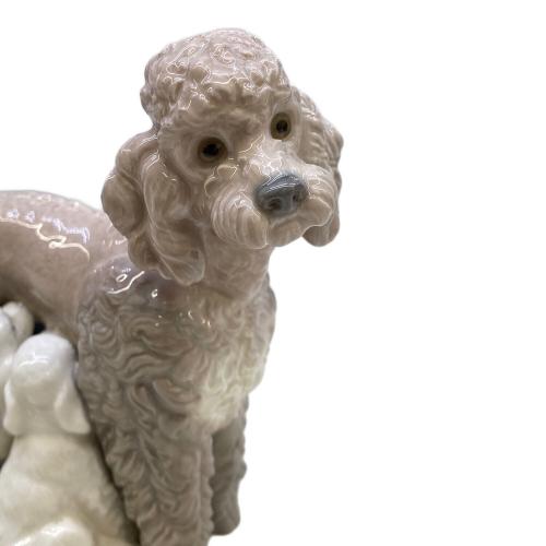 LLADRO (リヤドロ) プードルのお母さんと一緒（Poodle with Puppies） 1257