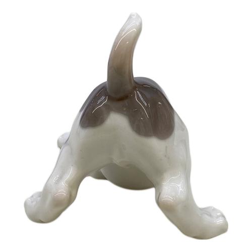 LLADRO (リヤドロ) むじゃきなビーグル フィギュア 01001070