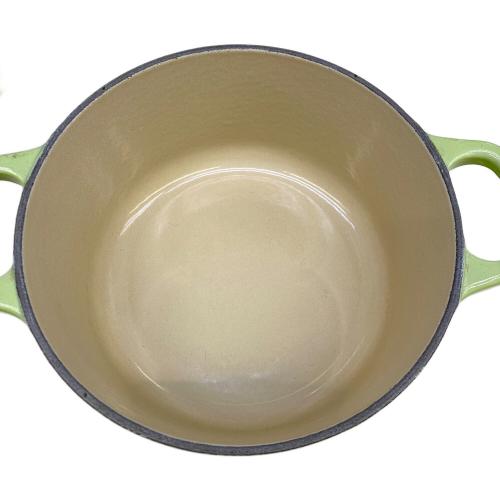 LE CREUSET (ルクルーゼ) 両手鍋 16cm 黄緑 ココット・ロンド
