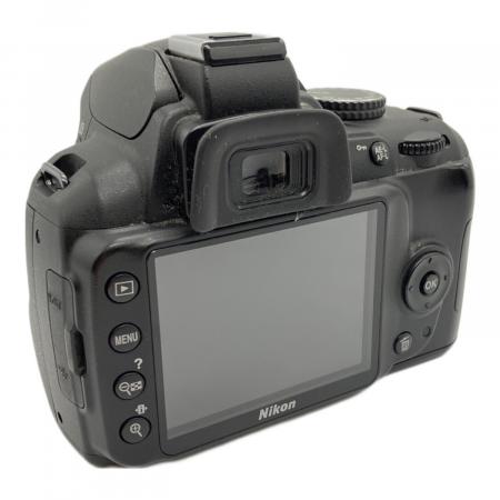 Nikon (ニコン) デジタル一眼レフカメラ D3000 18-55 VR Kit