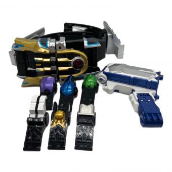 仮面ライダーキバ (カメンライダーキバ) CSMイクサベルト＆イクサライザー 仮面ライダー