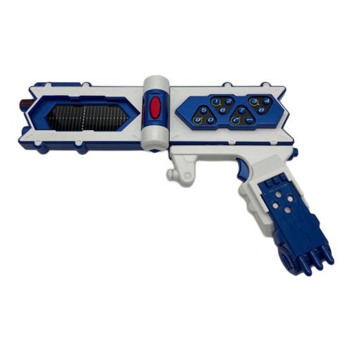 仮面ライダーキバ (カメンライダーキバ) CSMイクサベルト＆イクサライザー 仮面ライダー