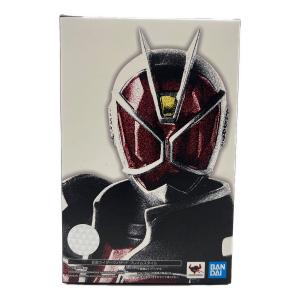 仮面ライダーウィザード フレイムスタイル 仮面ライダー S.H.Figuarts(真骨彫製法)