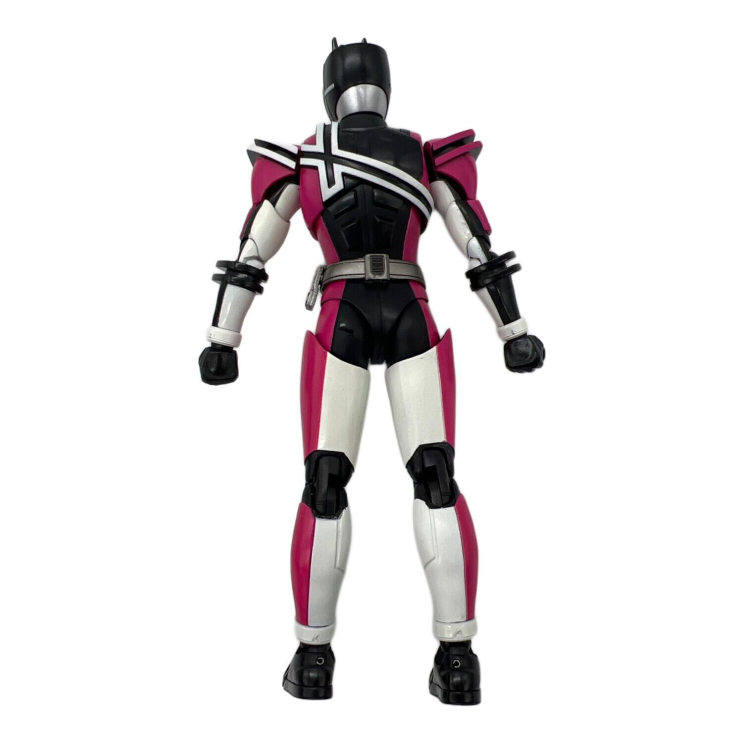 破損有】真骨彫 仮面ライダーディケイド 仮面ライダーディケイド 仮面