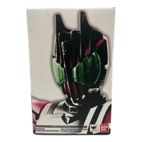 仮面ライダーディケイド 仮面ライダー S.H.Figuarts(真骨彫製法)