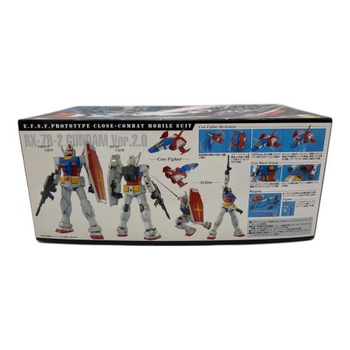 BANDAI (バンダイ) RX-78-2 ガンダム ver.2.0 ガンプラ 2028924 MG 1/100