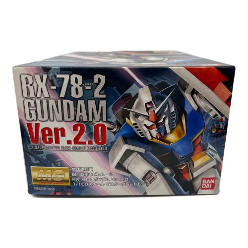 BANDAI (バンダイ) RX-78-2 ガンダム ver.2.0 ガンプラ 2028924 MG 1/100