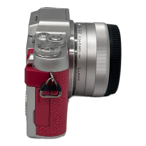 Panasonic  ミラーレス一眼カメラ DMC-GF7 LUMIX ダブルズームレンズキット