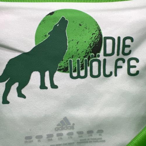 adidas (アディダス) Vfl サポーターグッズ ヴォルフスブルク 長谷部誠 13 サイン記入有（証明無） SIZE 170