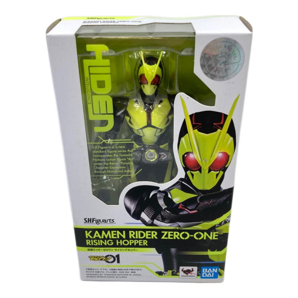 BANDAI (バンダイ) 仮面ライダーゼロワン ライジングホッパー