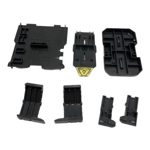 BANDAI(バンダイ) 超合金魂 GX-03B ブラック コン・バトラーV（限定版） レトロホビー 箱ダメージ有