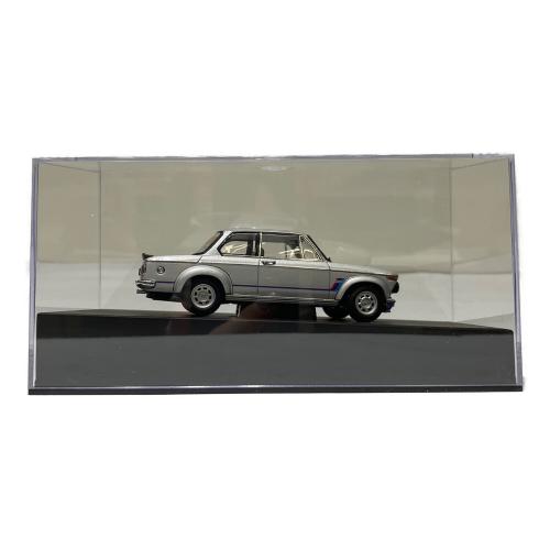 AUTOart (オートアート) BMW 2002 TURBO ミニカー