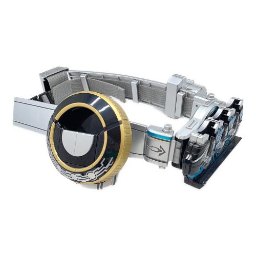 仮面ライダーOOO(オーズ) (カメンライダーオーズ) 仮面ライダー CSMオーズドライバーコンプリートセット 動作確認済み 日本製