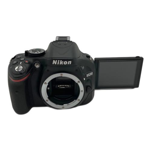 Nikon(ニコン) D5200 ダブルズームキット(18-55mm、55-300mm) 2410万画素 WU-1aワイヤレスアダプター付