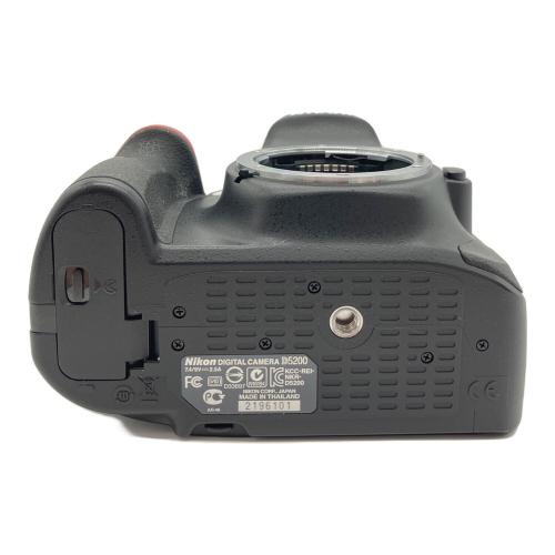 Nikon(ニコン) D5200 ダブルズームキット(18-55mm、55-300mm) 2410万画素 WU-1aワイヤレスアダプター付