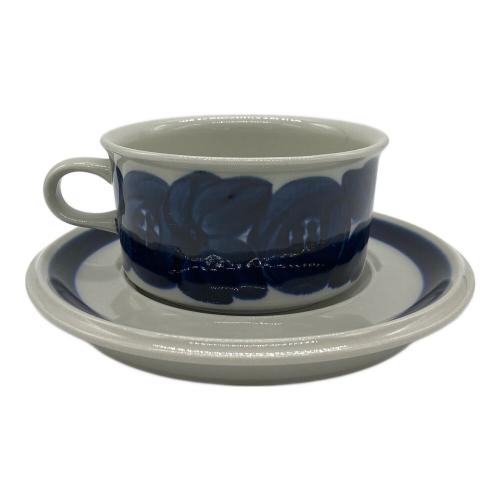 ARABIA (アラビア) ティーカップ＆ソーサー Anemone