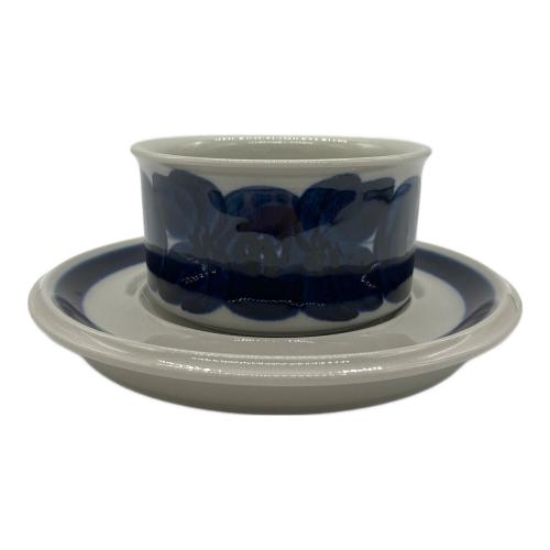 ARABIA (アラビア) ティーカップ＆ソーサー Anemone