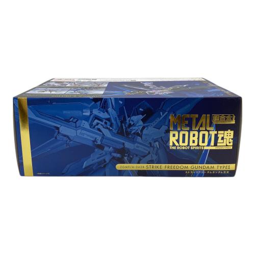 BANDAI (バンダイ) 機動戦士ガンダムSEED FREEDOM ストライクフリーダムガンダム弐式 フィギュア 未開封 METAL ROBOT魂