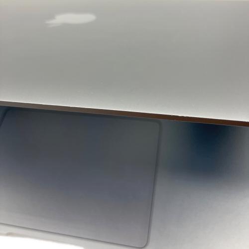 Apple (アップル) MacBook Air A2337 キズ有 バッテリー85% 13.3インチ 8GB SSD:256GB