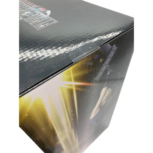 スクウェア・エニックス ファイナルファンタジーⅦ REBIRTH 発売記念くじ クラウド・ストライフ フィギュア A賞