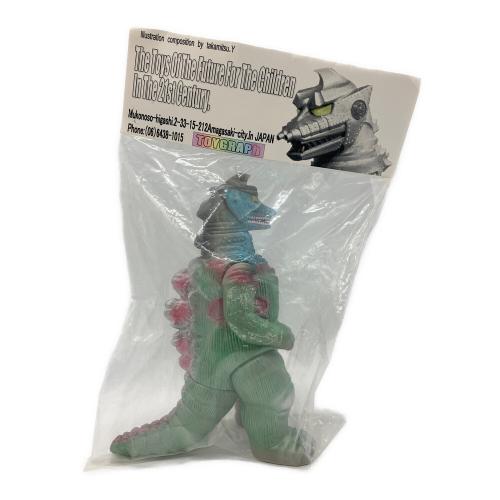 トイグラフ・マルサン・コラボ商品 メガゴジラ50％ ゴジラ対メカゴジラ 皮剥げ変身イメージ ソフビフィギュア