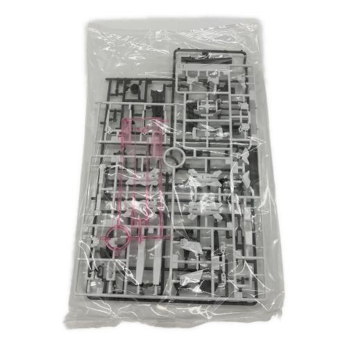 BANDAI (バンダイ) RG 1/144 ユニコーンガンダム [プレミアム “ユニコーンモード” ボックス] ガンプラ