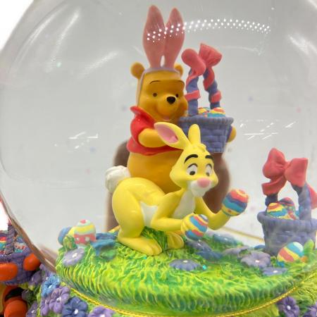 【くまのプーさん】Disney ブックエンド スノーグローブ ディズニー くまのプーさん エッグハント イースターパレード