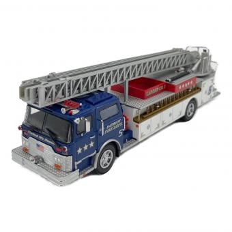 CODE 3 (コード3) PATRIOT FIRE DEPT.5 ダイキャストカー 1/64 本体のみ
