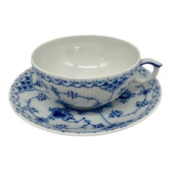 ROYAL COPENHAGEN (ロイヤル・コペンハーゲン) カップ＆ソーサー ブルーフルーテッド・ハーフレース