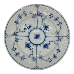 ROYAL COPENHAGEN (ロイヤル・コペンハーゲン) プレート ブルーフルーテッド・プレイン
