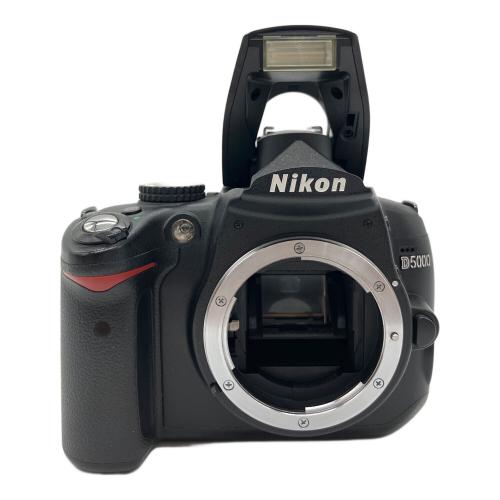 Nikon (ニコン) デジタル一眼レフカメラ D5000