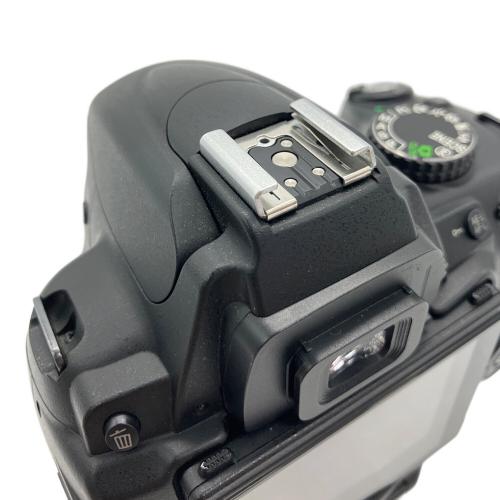 Nikon (ニコン) デジタル一眼レフカメラ D5000