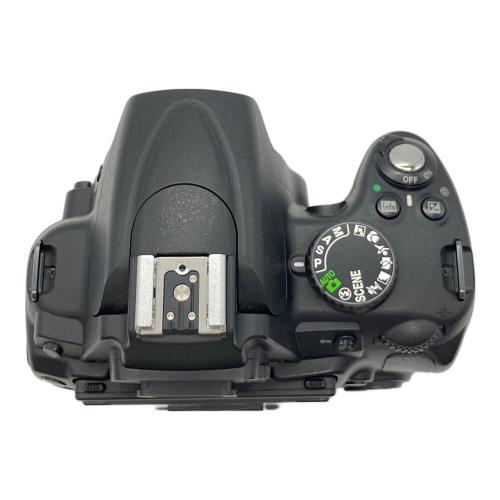 Nikon (ニコン) デジタル一眼レフカメラ D5000