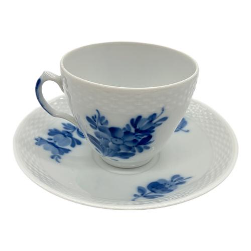 ROYAL COPENHAGEN (ロイヤル・コペンハーゲン) カップ＆ソーサー ブルーフラワー カーブ