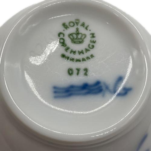 ROYAL COPENHAGEN (ロイヤル・コペンハーゲン) カップ＆ソーサー ブルーフラワー カーブ
