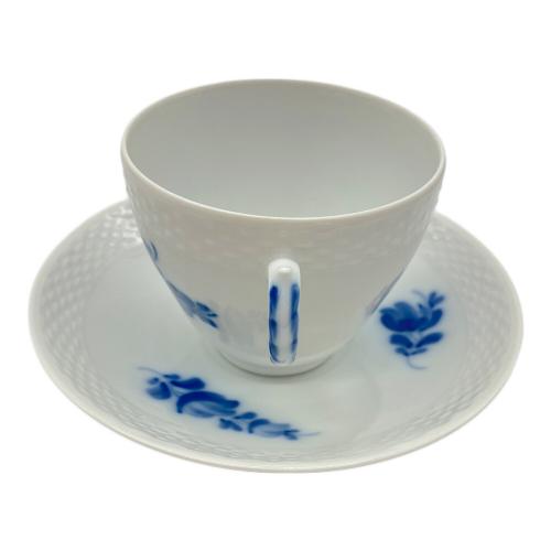 ROYAL COPENHAGEN (ロイヤル・コペンハーゲン) カップ＆ソーサー ブルーフラワー カーブ