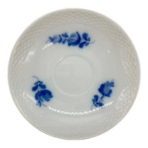 ROYAL COPENHAGEN (ロイヤル・コペンハーゲン) カップ＆ソーサー ブルーフラワー カーブ