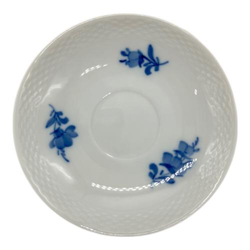 ROYAL COPENHAGEN (ロイヤル・コペンハーゲン) カップ＆ソーサー ブルーフラワー カーブ