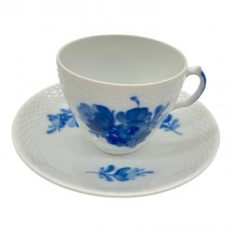ROYAL COPENHAGEN (ロイヤル・コペンハーゲン) カップ＆ソーサー ブルーフラワー カーブ