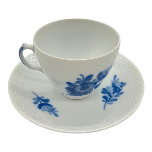 ROYAL COPENHAGEN (ロイヤル・コペンハーゲン) カップ＆ソーサー ブルーフラワー カーブ