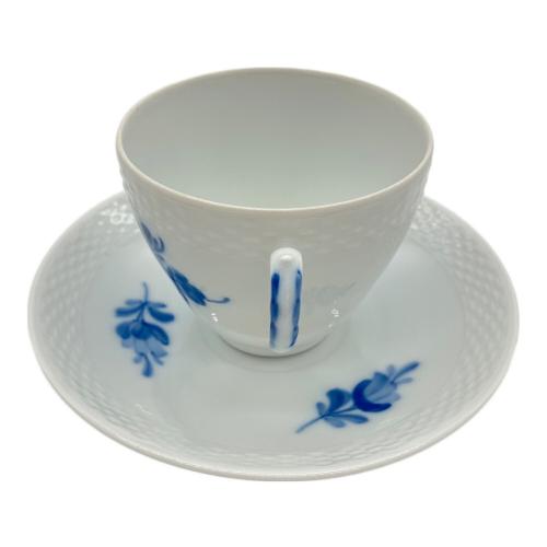 ROYAL COPENHAGEN (ロイヤル・コペンハーゲン) カップ＆ソーサー ブルーフラワー カーブ
